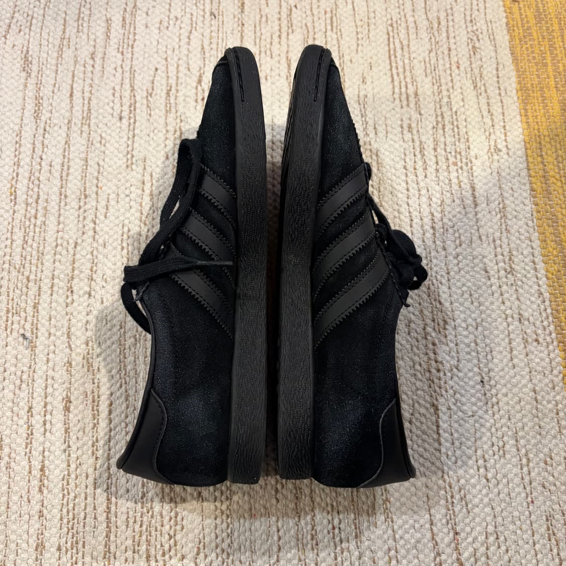 (255) Adidas Stadt Core Black Carbon  상품이미지4