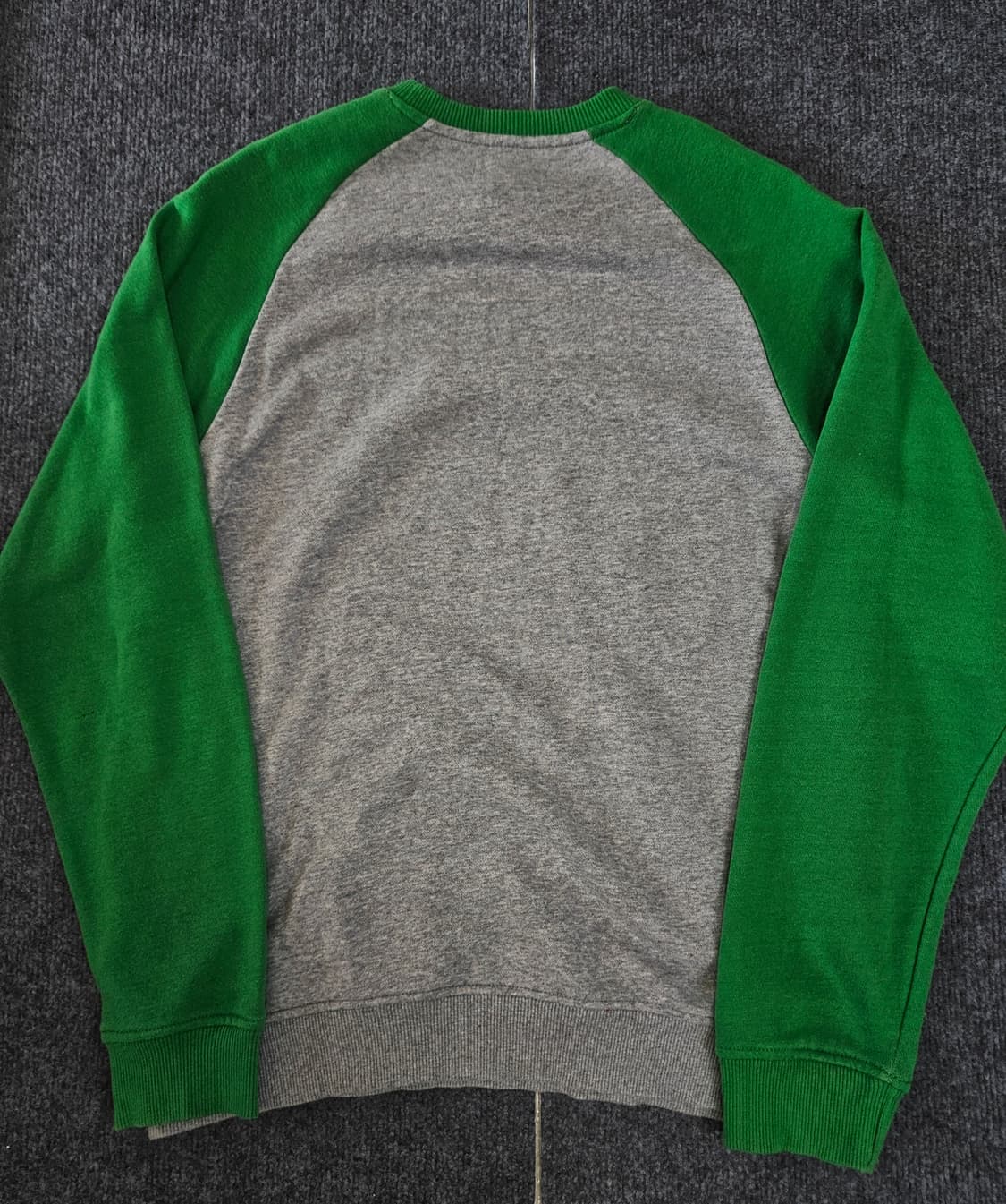 아디다스 올드스쿨 트레포일 나그랑 맨투맨 급처 상품이미지3