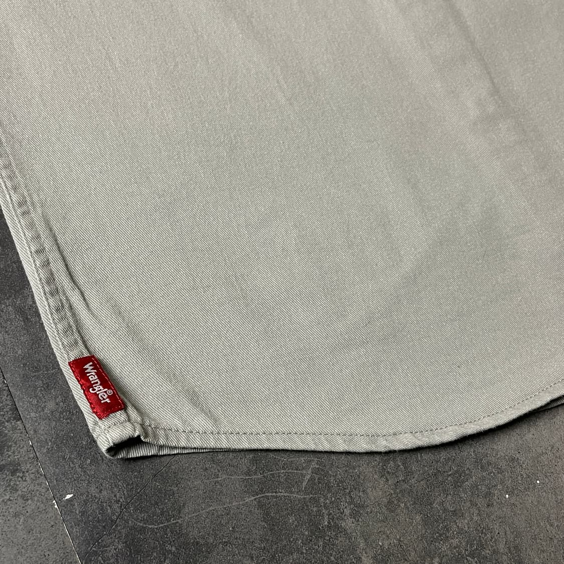 WRANGLER 랭글러 빈티지 그레이 반팔 셔츠 A00756 상품이미지8
