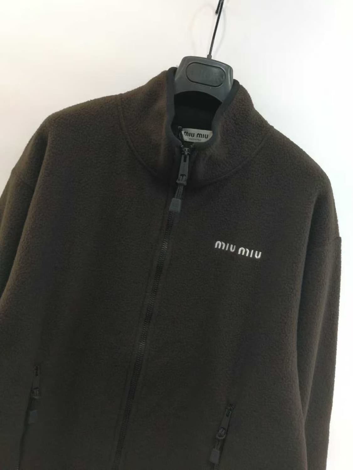 미우미우 후리스 자켓  상품이미지2