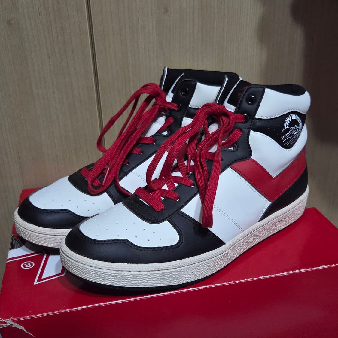 (270) PONY 시티윙 하이 WHITE/BLACK/RED 상품이미지2