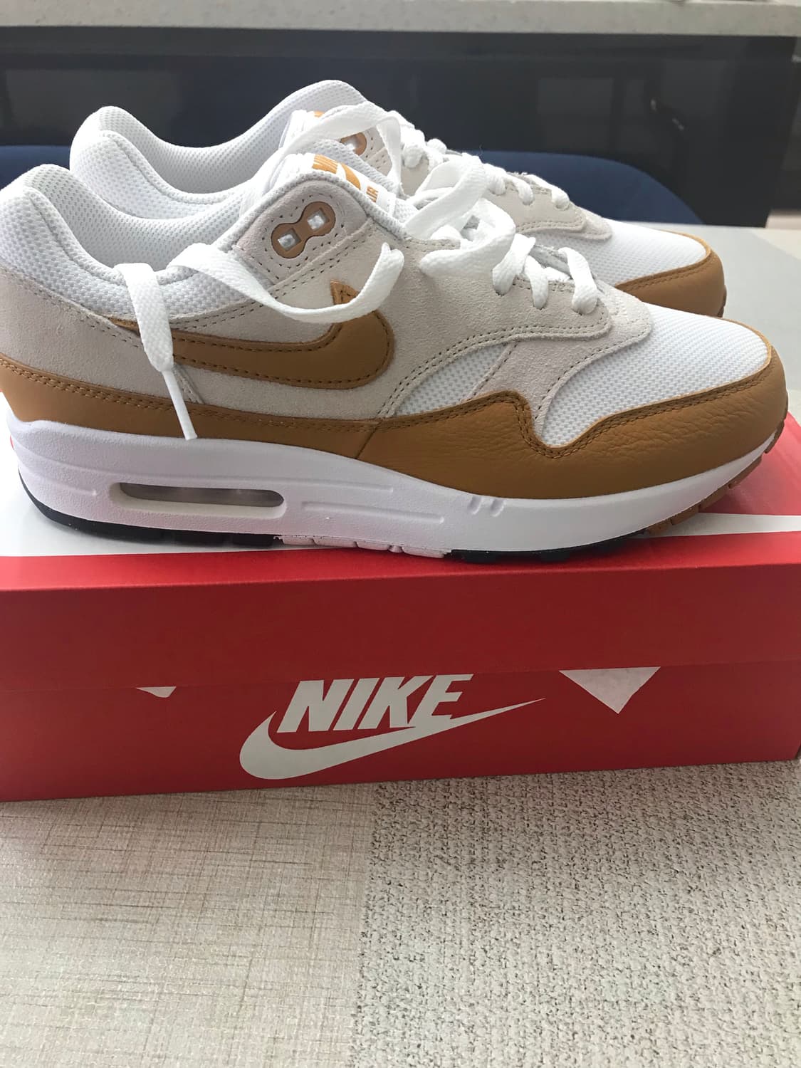 에어맥스1 브론즈 250 상품이미지1