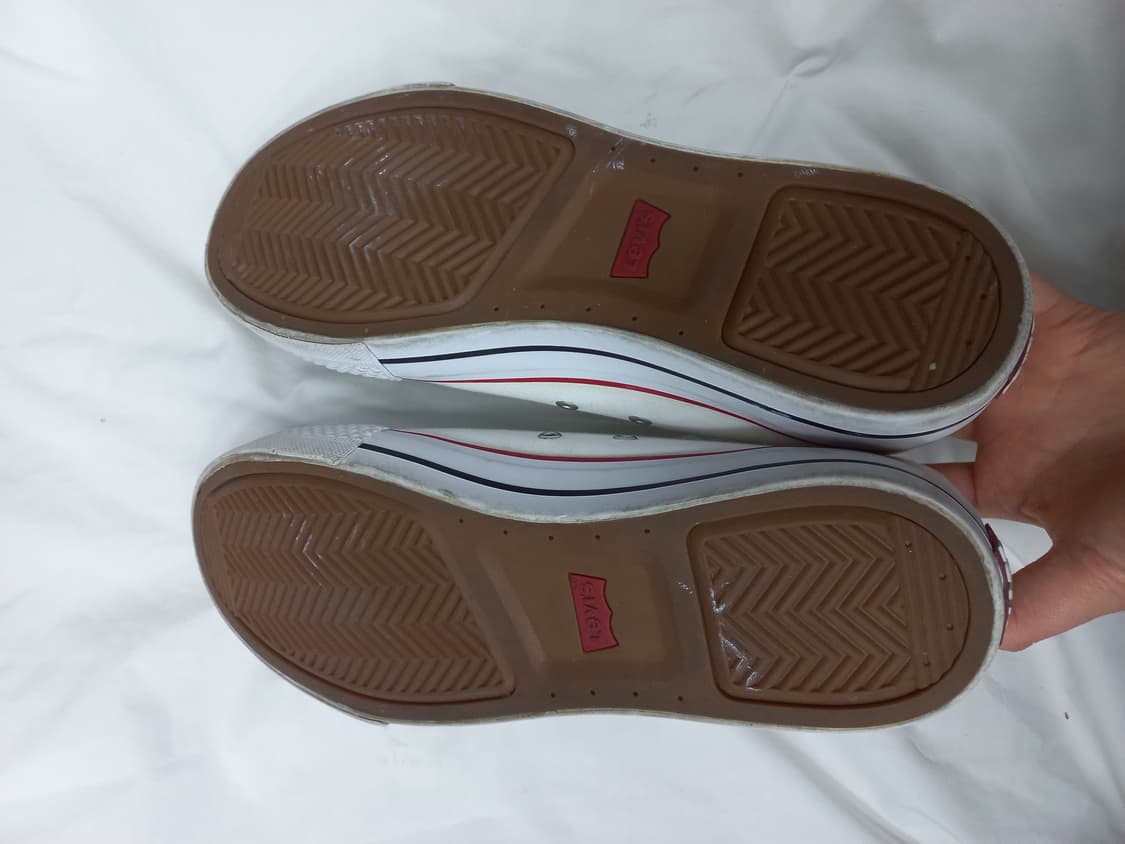 리바이스 흰색 스니커즈 270 상품이미지2