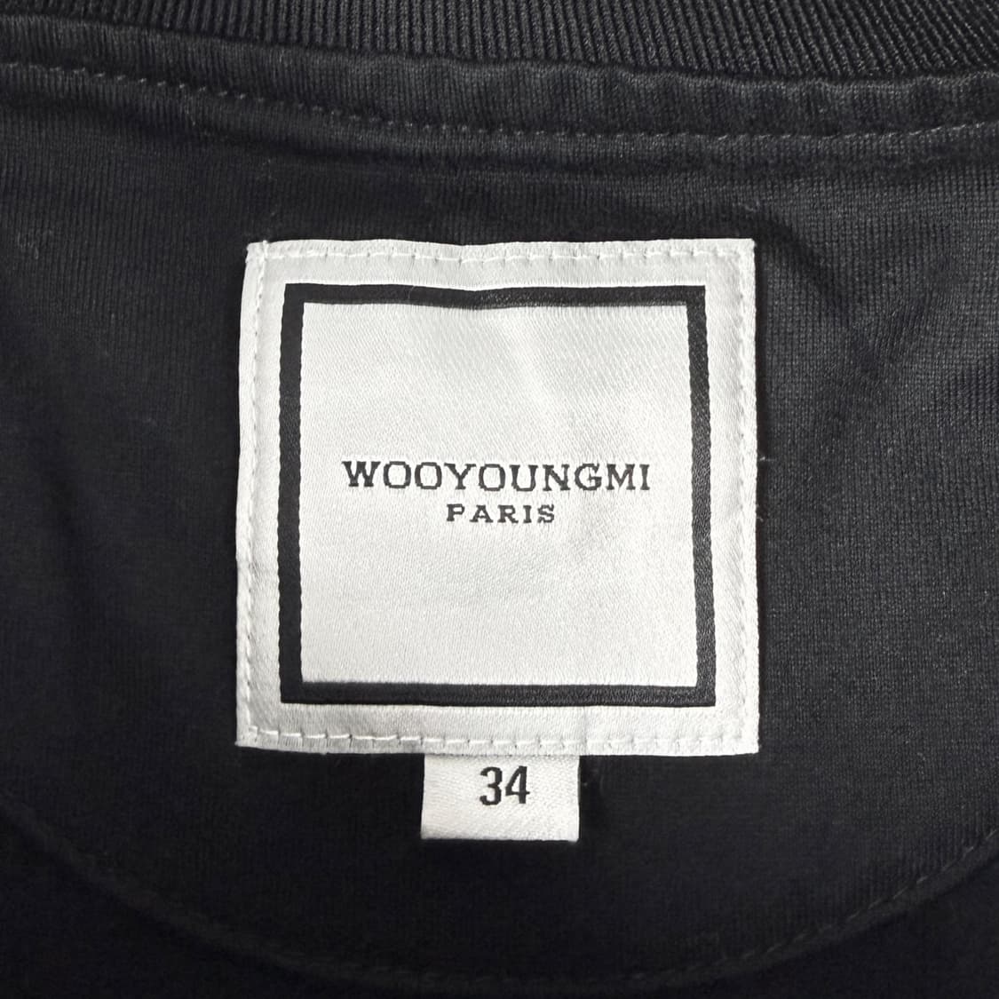 우영미 백로고 여성 반팔 티셔츠 블랙 (85) 상품이미지3