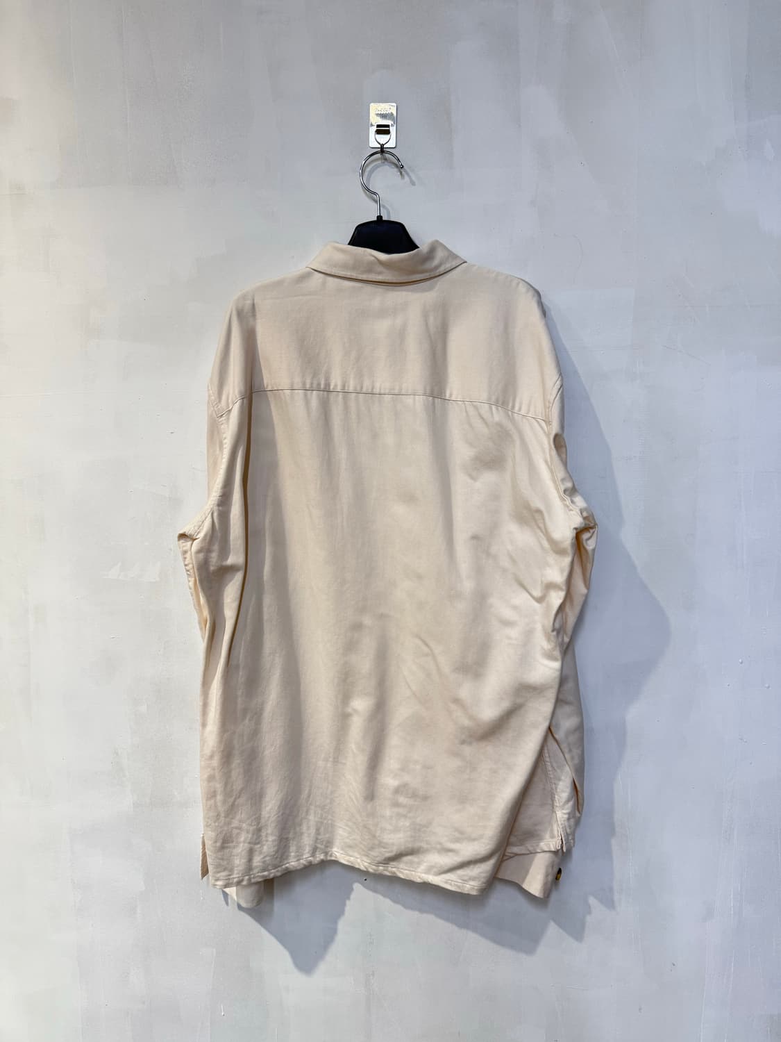 칼하트 아이보리 긴팔셔츠 상품이미지4