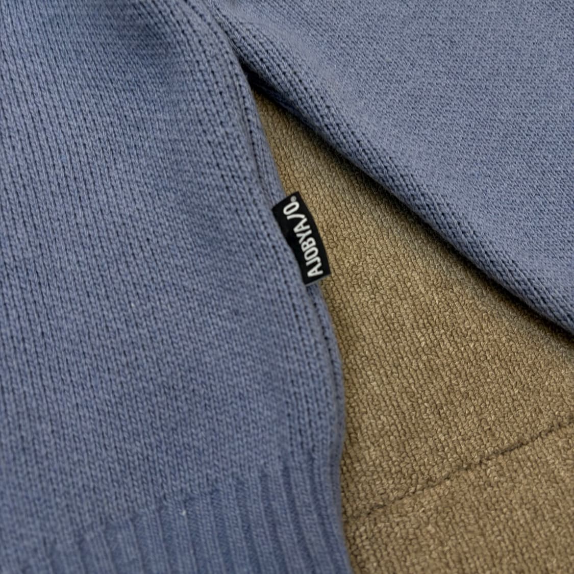 AJOBYAJ0 아조바이조 아조바이아조 레터링 니트  상품이미지4