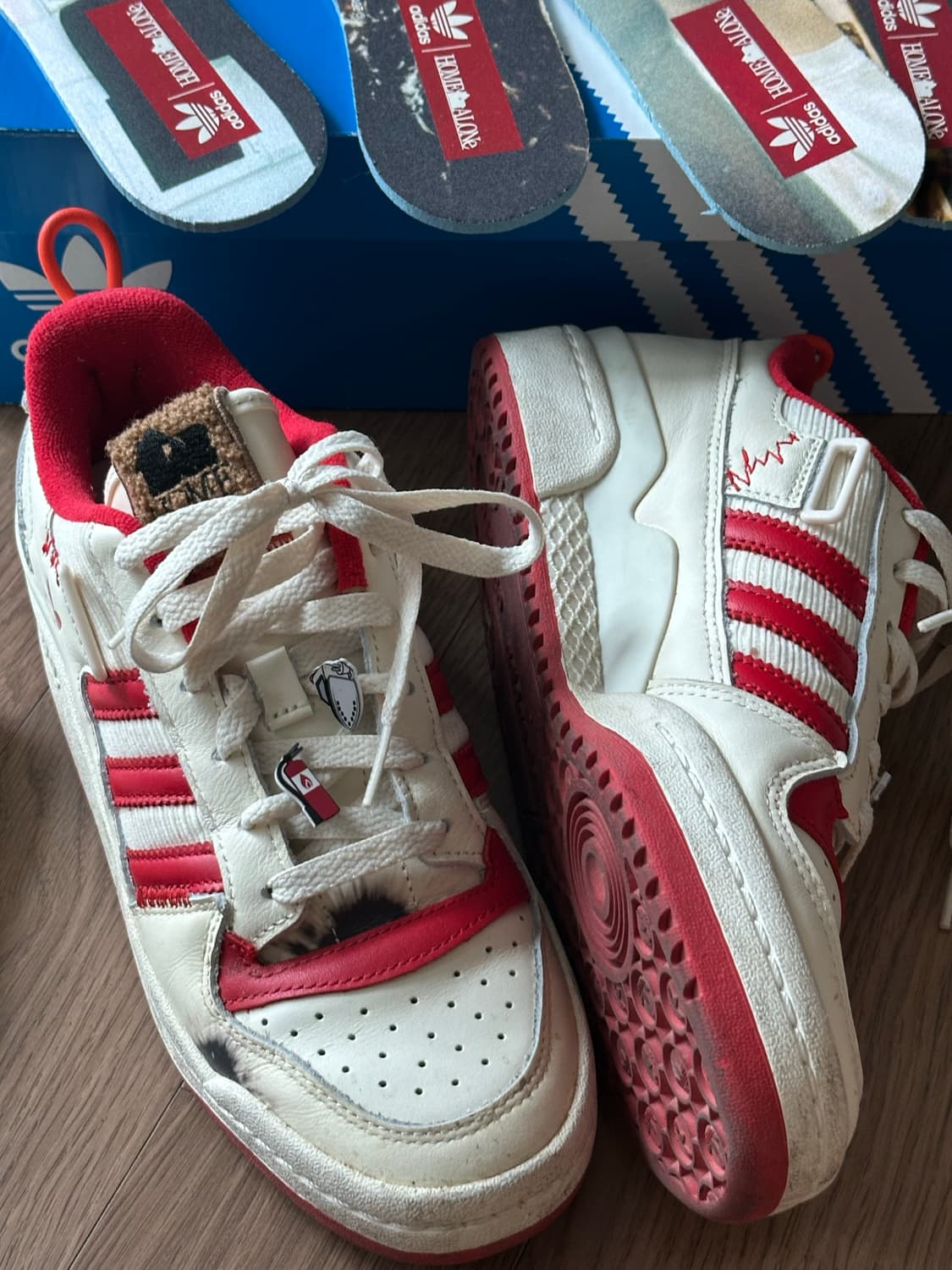 아디다스 포럼로우 나홀로집에 7 (240-245)  상품이미지8