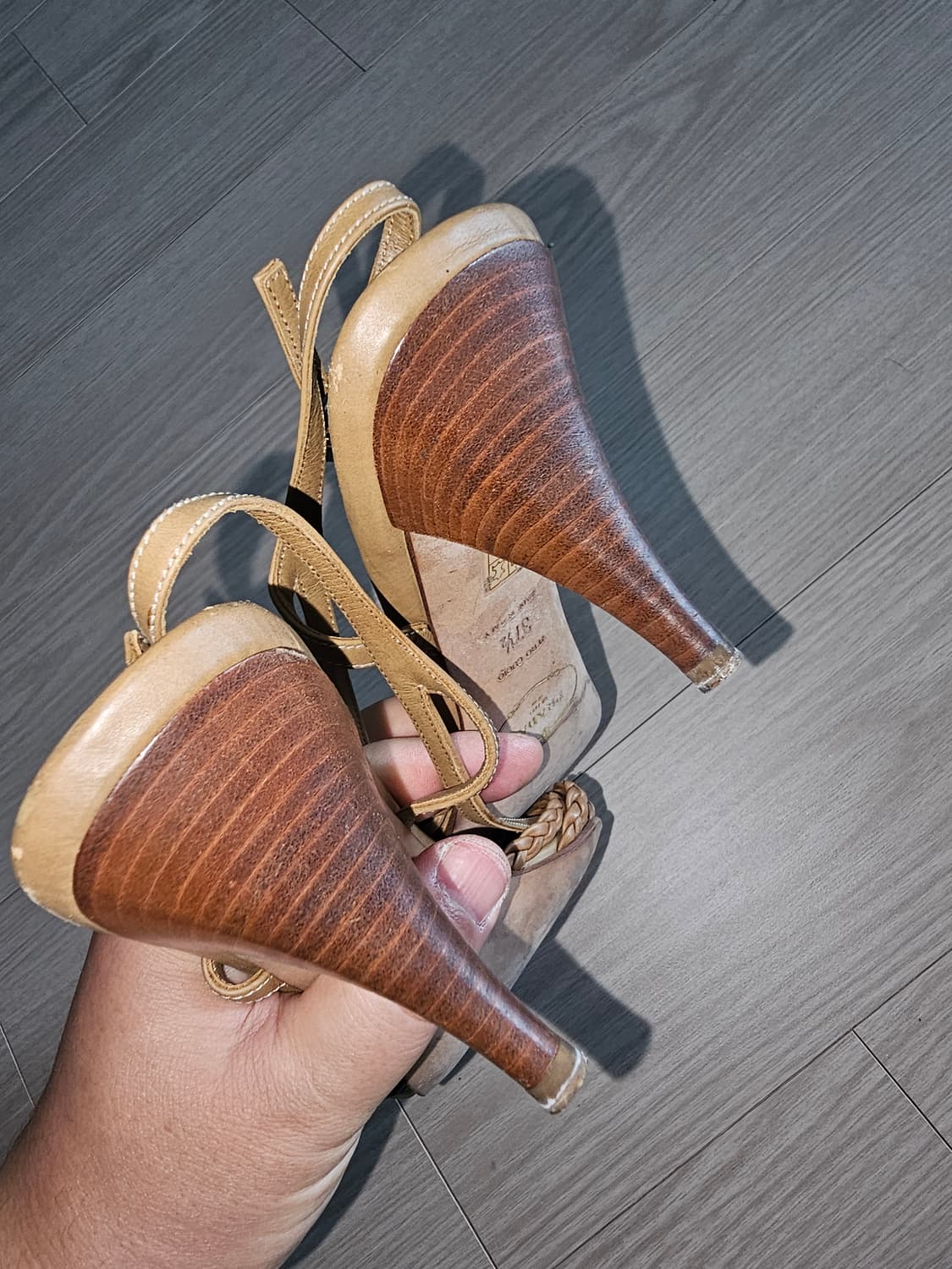 프라다 우븐 스트랩 샌들 상품이미지2