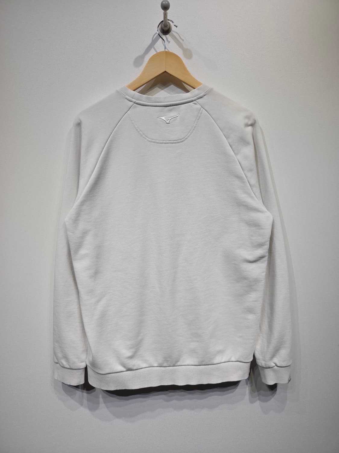 Mizuno 미즈노 화이트 빅로고 라글란 맨투맨 상품이미지6