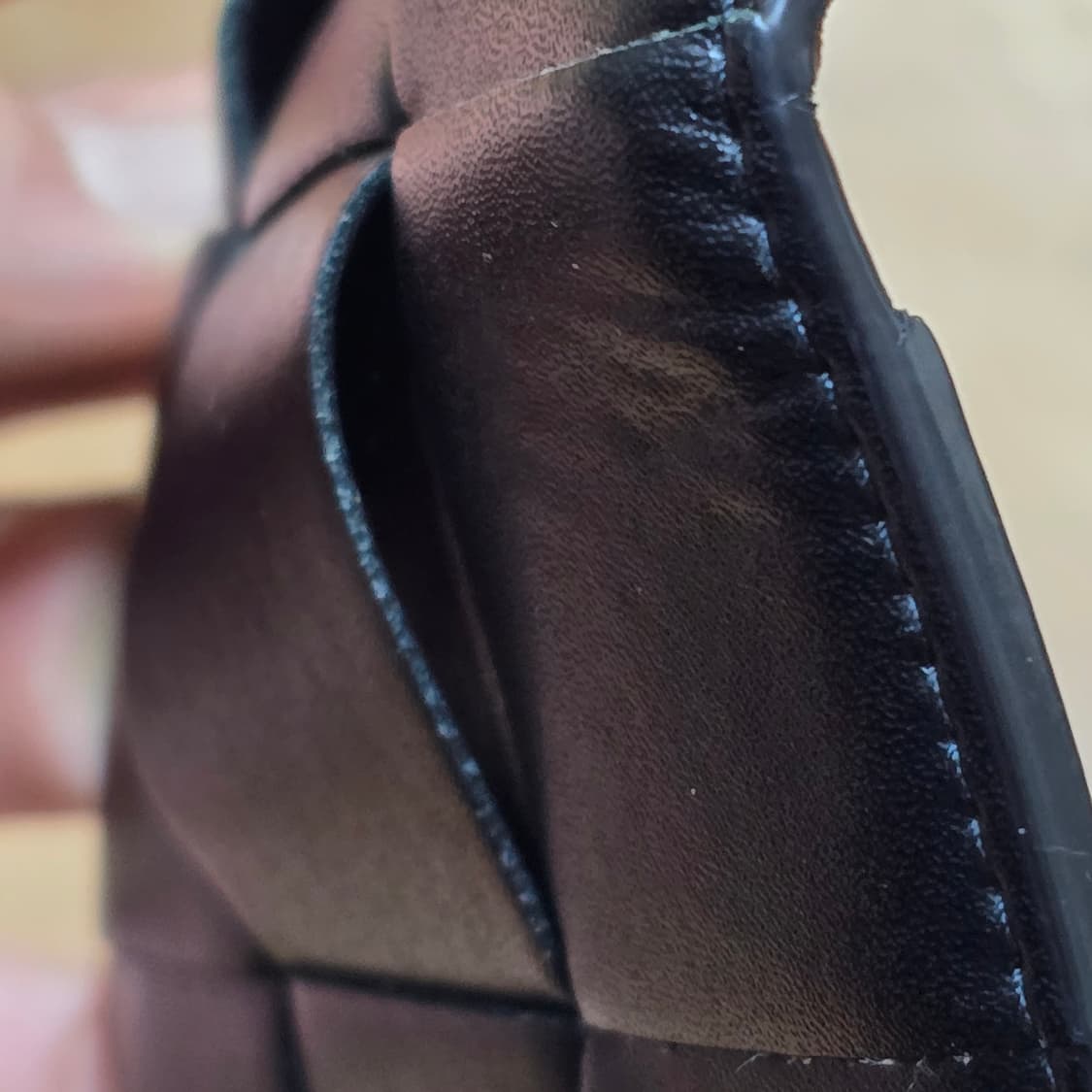 보테가베네타 카세트 맥시 플랩 오거나이저 카드지갑 상품이미지3