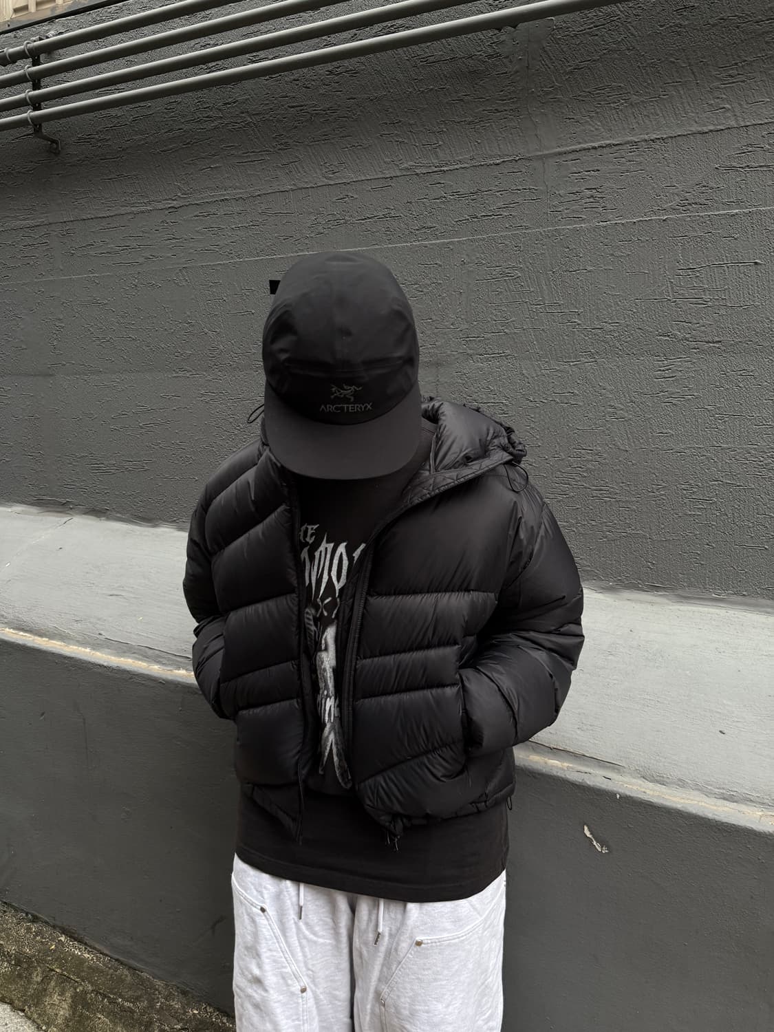 플리마켓🔥 코인서울x밈더워드로브 다이애그널 라이닝 다운 상품이미지1