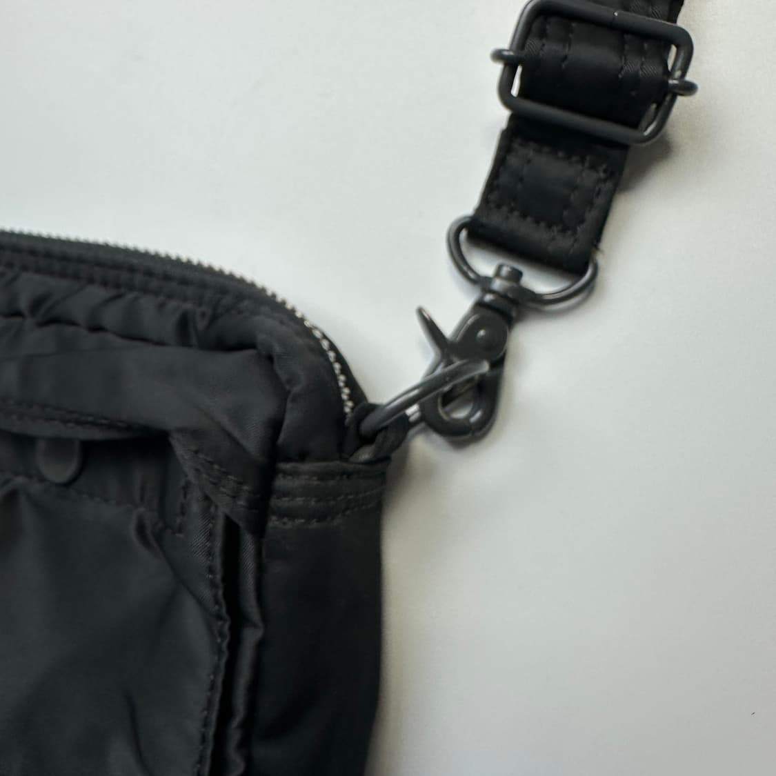 PORTER TANKER SHOULDER BAG 포터 탱커 숄더백 상품이미지6