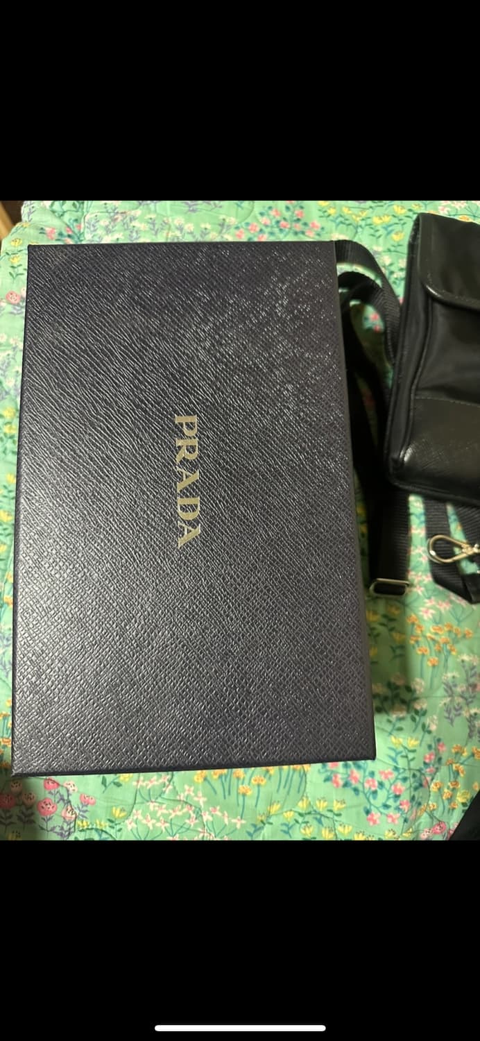 프라다 미니크로스백 팝니다 상품이미지1