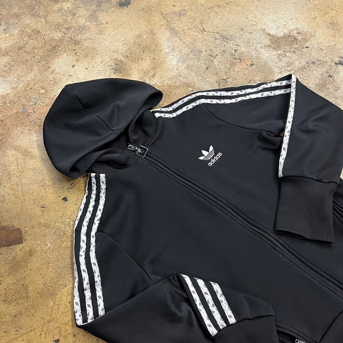 아디다스 블랙 파이어버드 후플 플락 후드집업 져지 95 상품이미지1