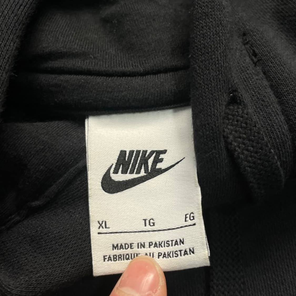 105 나이키 에어포스 후드티 상품이미지3