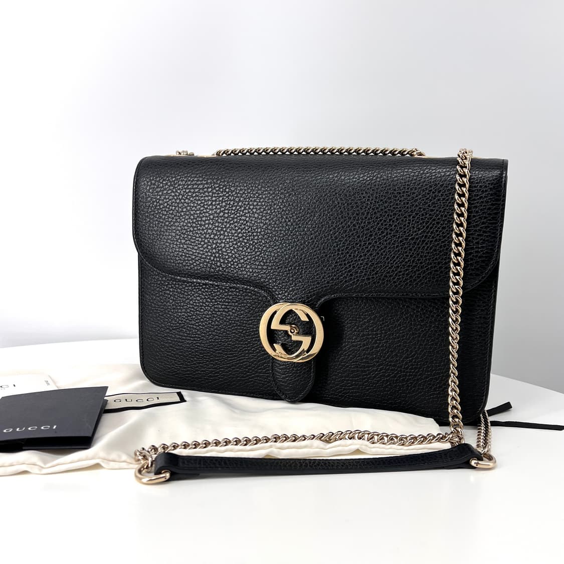 구찌 인터로킹 GG 체인 숄더백 블랙 (510303) 상품이미지2