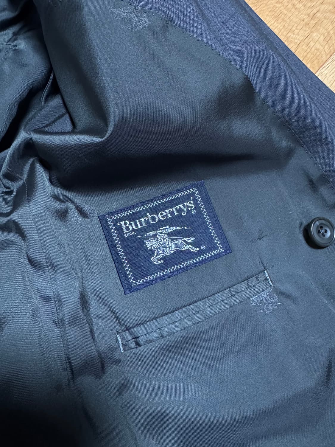 버버리 블레이저 상품이미지4