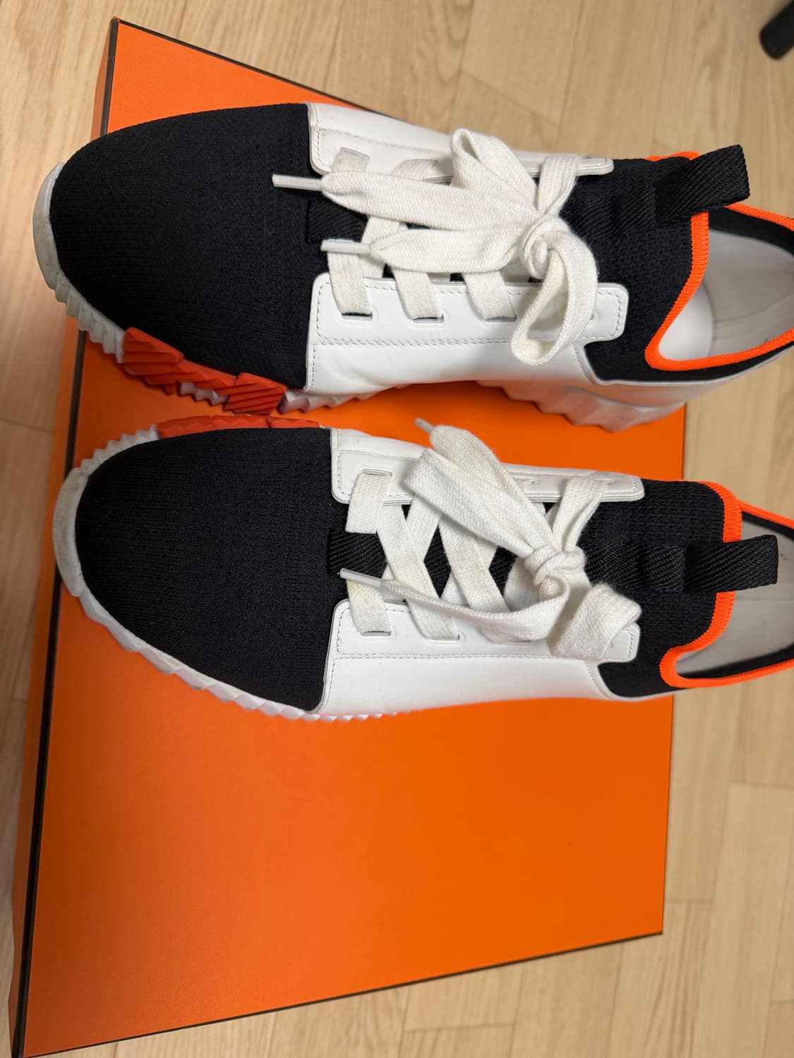 에르메스 디파트 스니커즈 니트 키프스킨&누아 블랑 상품이미지2