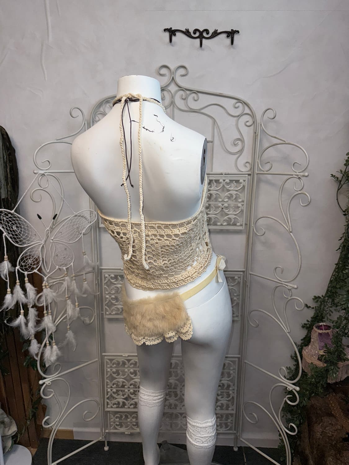 Ivory crochet laceup crop top 상품이미지2