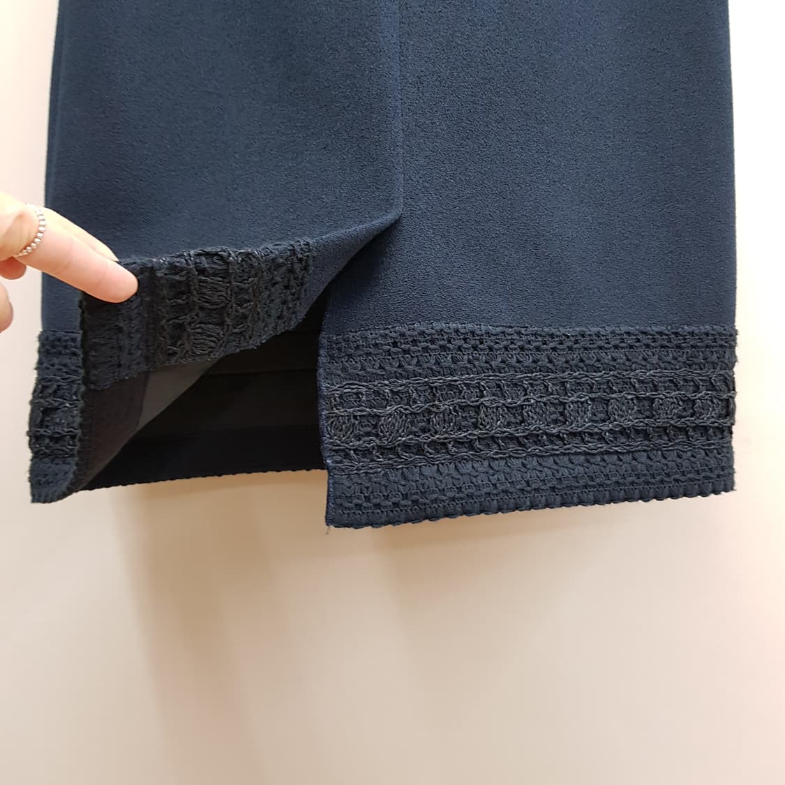 한섬 래트 2022 배색 카라 트위드 포인트 원피스 82-94-160 상품이미지5