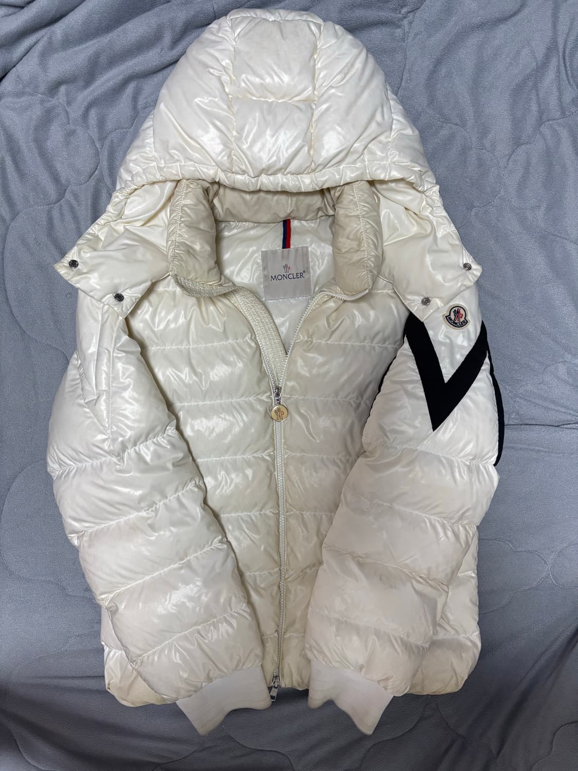 몽클레어 코리데일패딩 상품이미지1