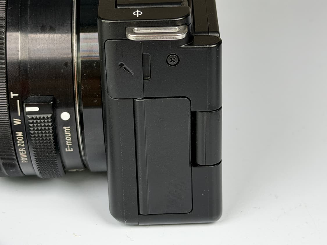 소니 ZV-E10 미러리스 브이로그 카메라 상품이미지2