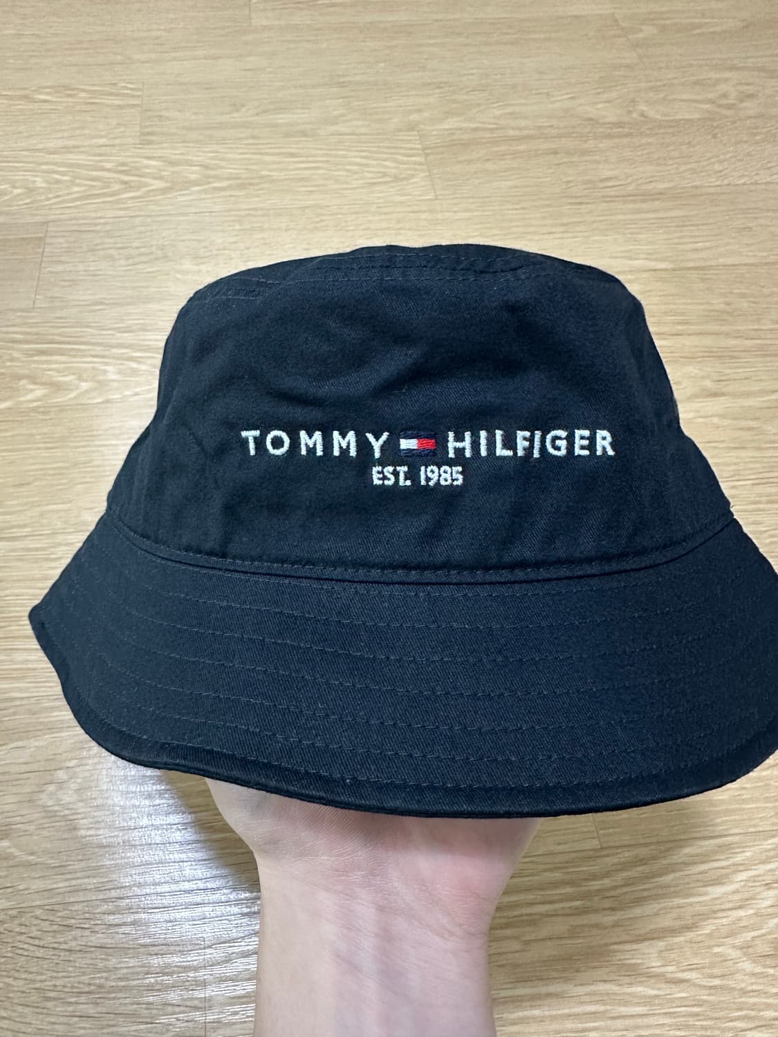 타미힐피거 버킷햇 상품이미지1