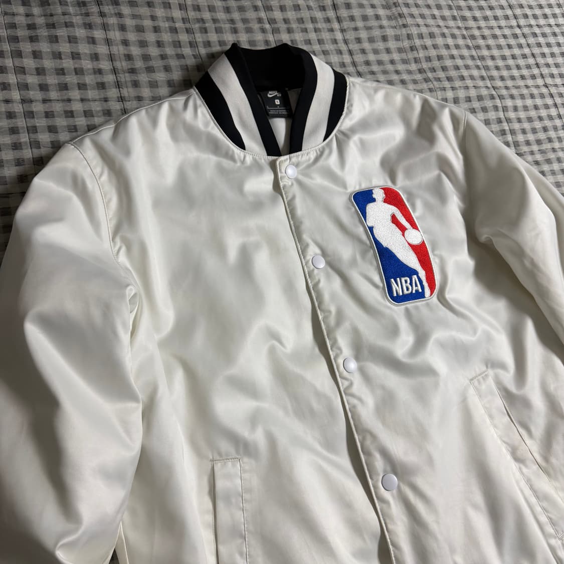 (S) Nike 나이키 NBA 봄버 자켓 화이트 상품이미지3