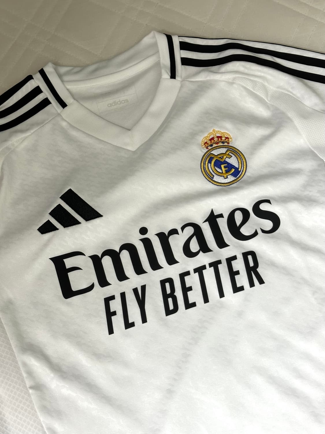 아디다스 24/25 레알 마드리드 홈 유니폼 상품이미지2