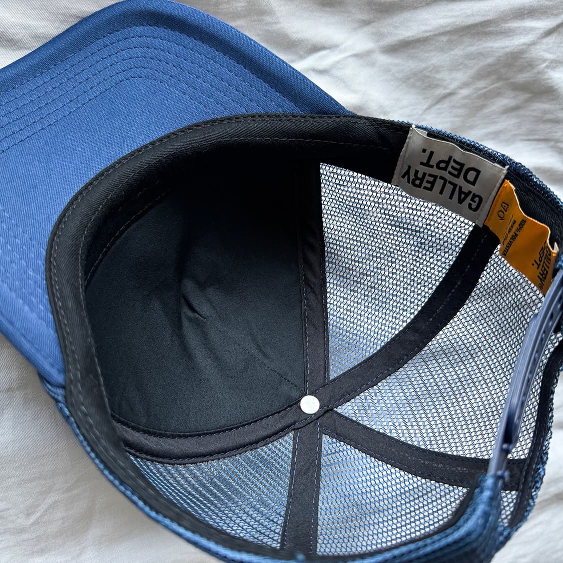 [OS] 갤러리 디파트먼트 프렌치 로고 트러커 햇 - 네이비 상품이미지5