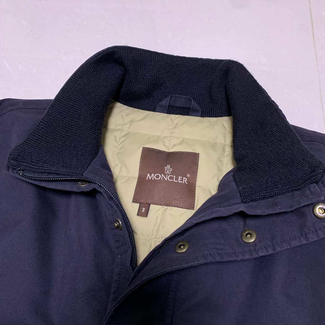 Moncler 몽클레어 클래식 커버올 상품이미지3