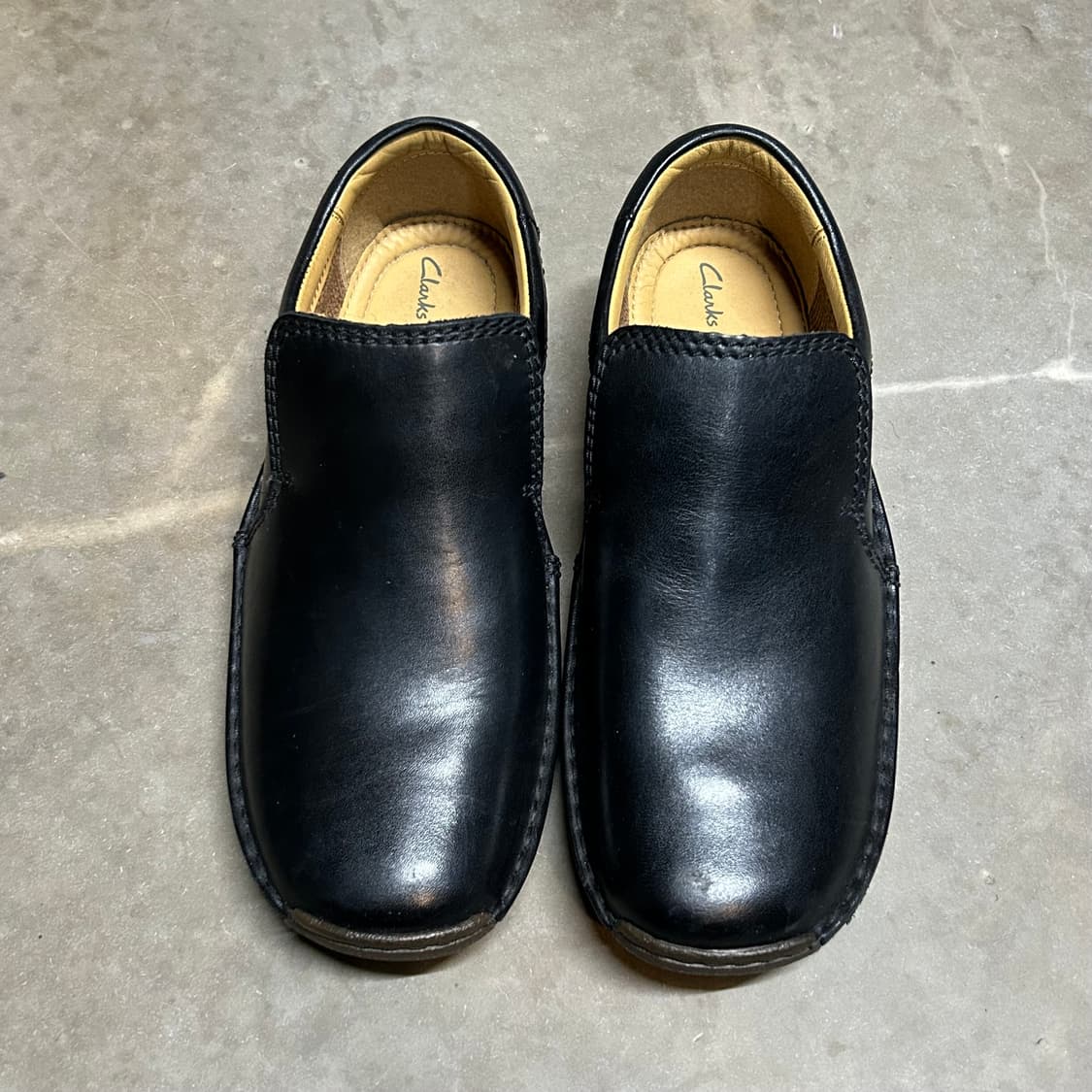 260) 클락스 Clarks 블랙 레더 슬립온 신발 상품이미지2