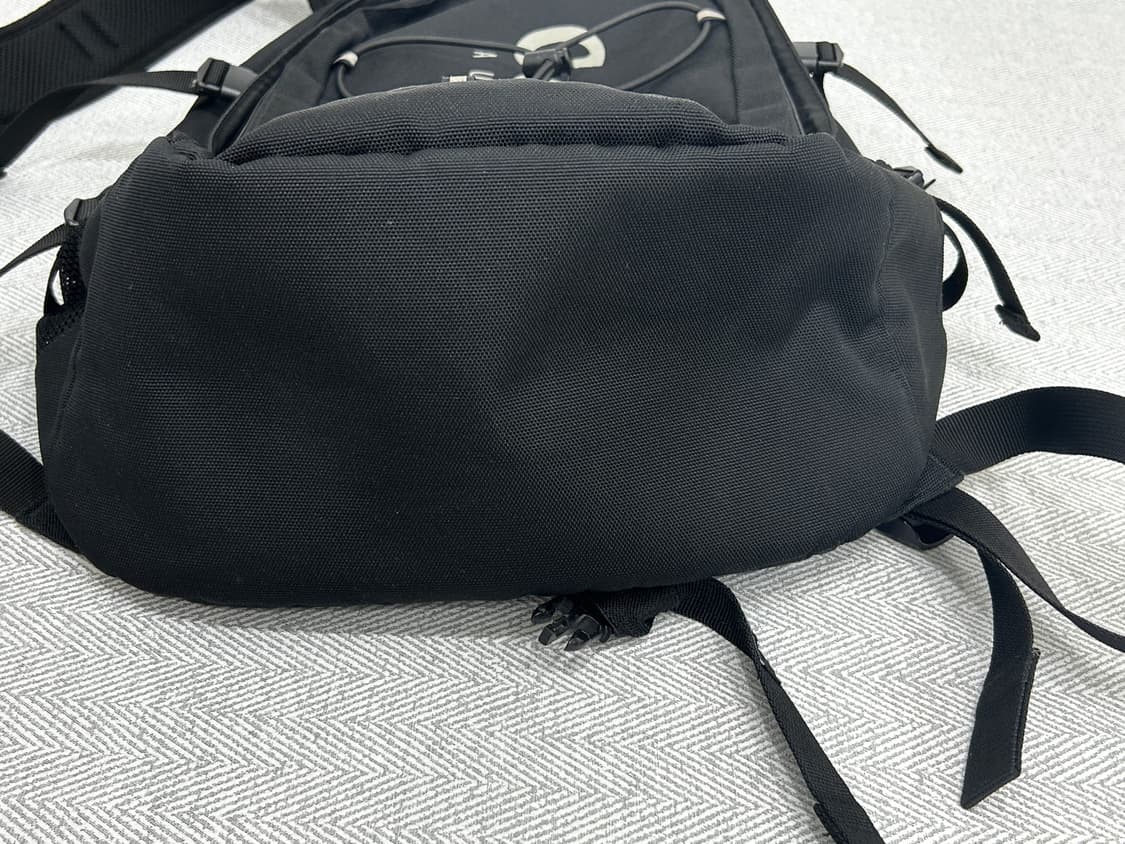 커버낫 2단 블랙 백팩 노트북 가방 상품이미지5