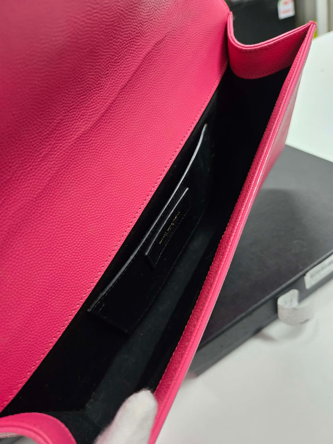 [40%할인] 입생로랑 카산드라 클러치백 상품이미지5