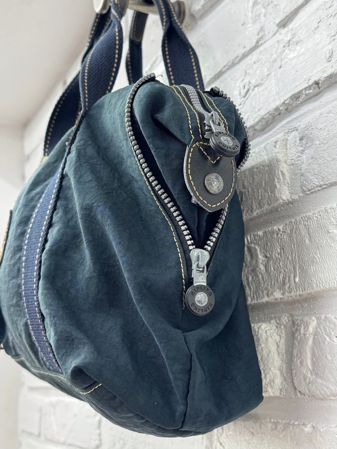 키플링 네이비 숄더백 상품이미지5