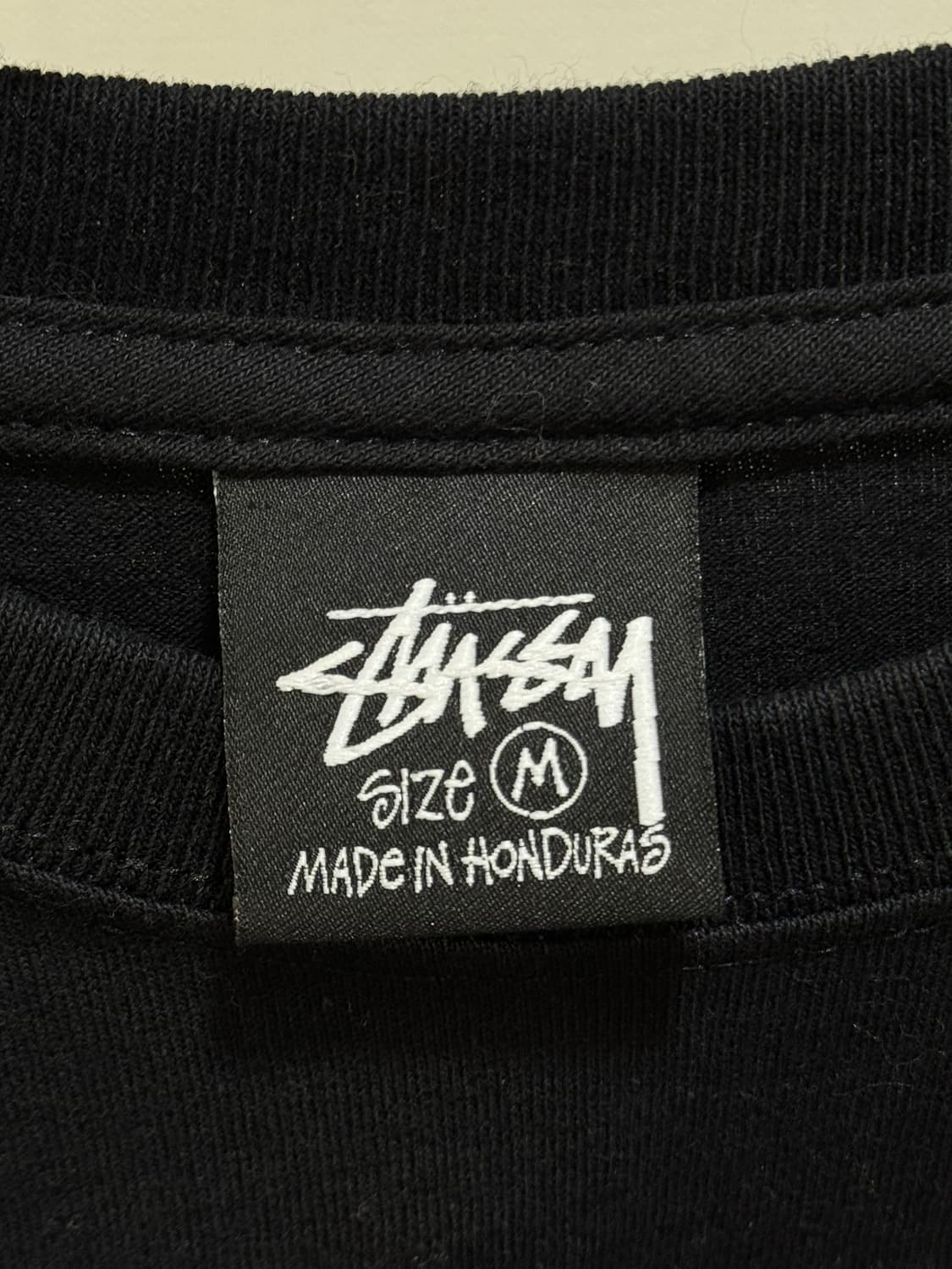 스투시 스타 스크립트 티셔츠 블랙 상품이미지4