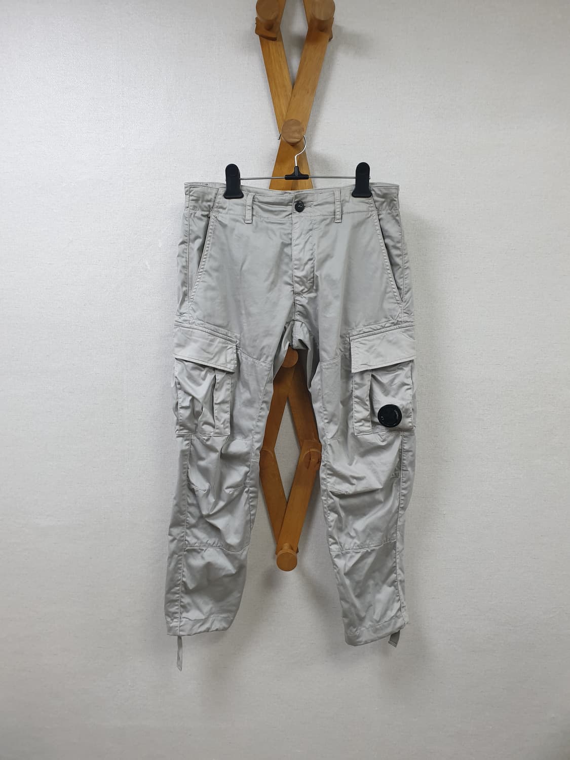 [남29/정품] cp컴퍼니 렌즈와펜 카고팬츠 상품이미지1