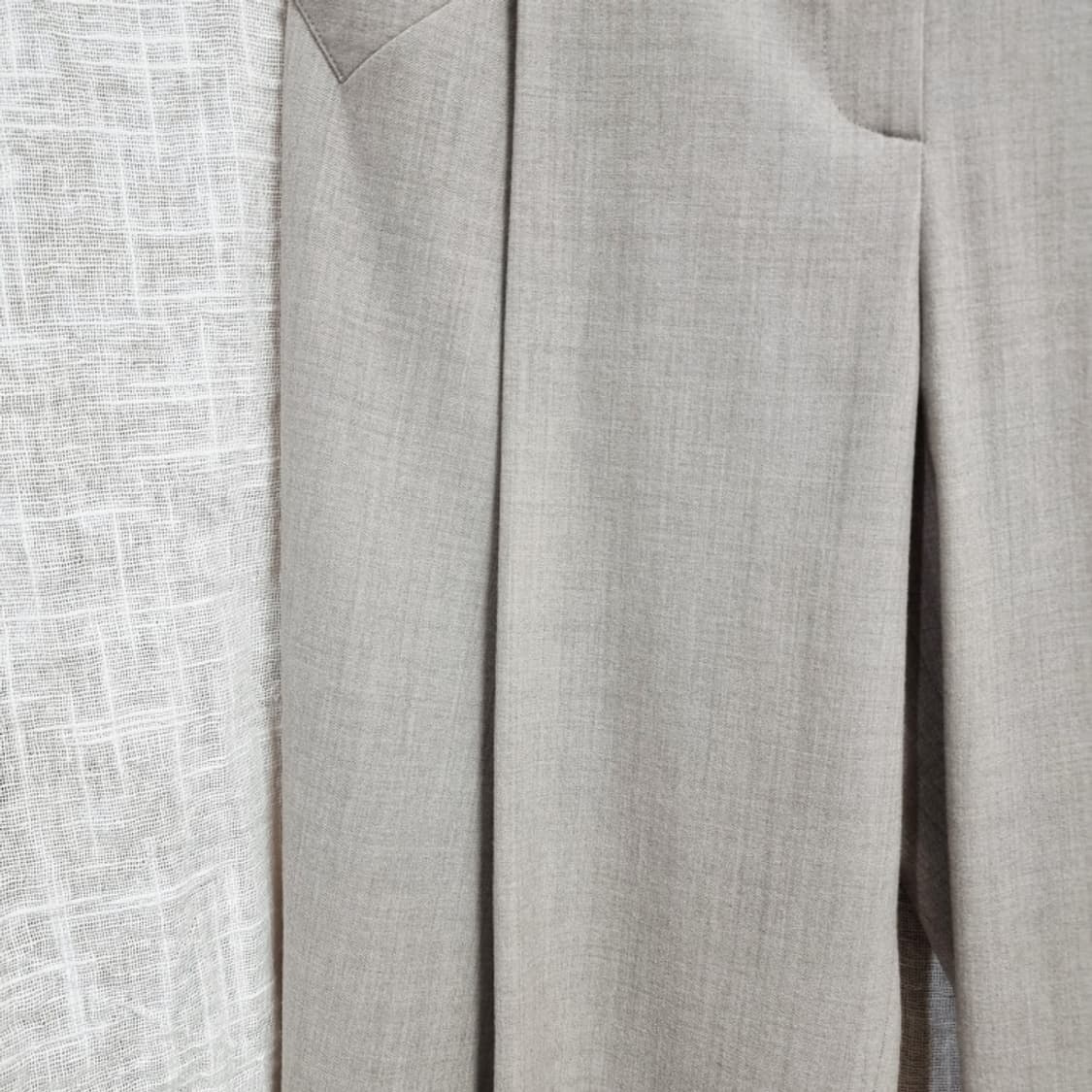 한섬 랑방컬렉션 핀턱 와이드 팬츠 슬랙스 바지 (55) 1회착/상태최상 상품이미지3