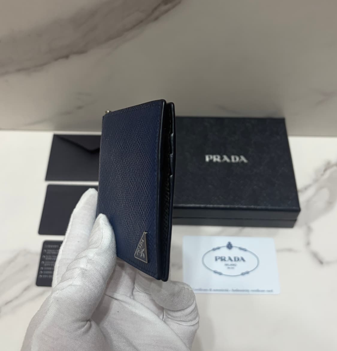 [정품] S급 프라다 사피아노 머니클립 반지갑 네이비 상품이미지8