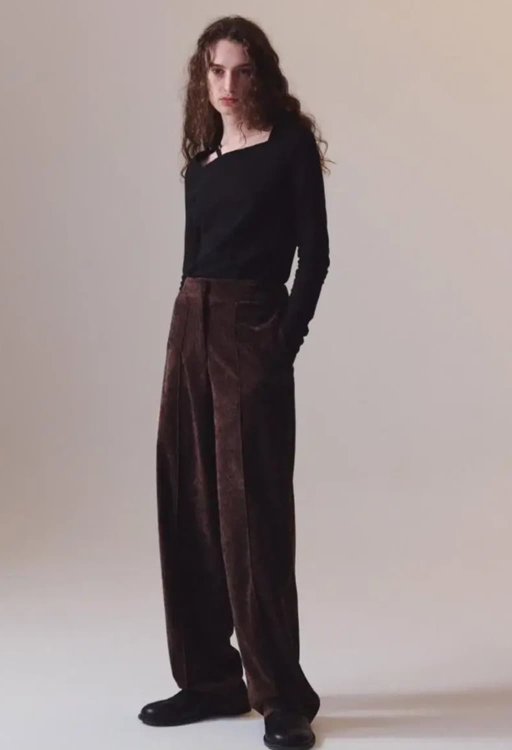 인사일런스 Insilence 브라운 벨벳 와이드 팬츠 S 상품이미지1