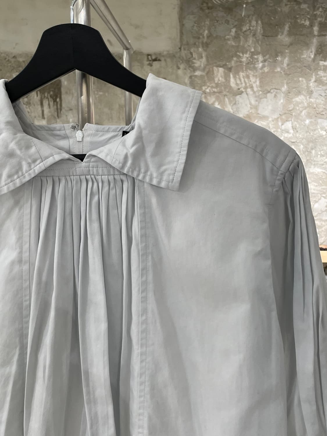 꼼데가르송 꼬르소꼬모 화이트 개더 3/4 슬리브 코튼 블라우스 상품이미지3