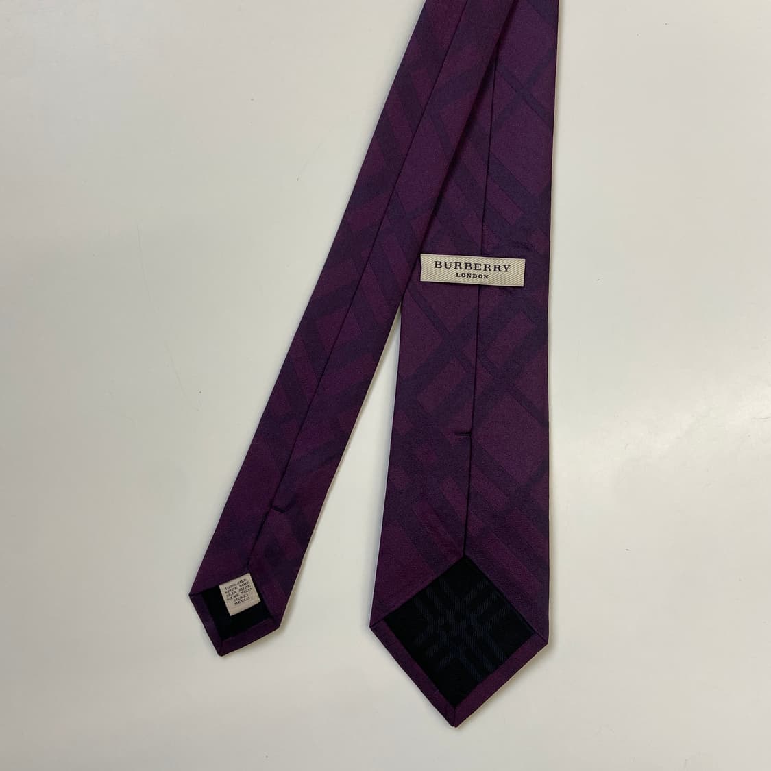 버버리 체크 신형라벨 명품 정품 넥타이 (Burberry)8.6cm 상품이미지3