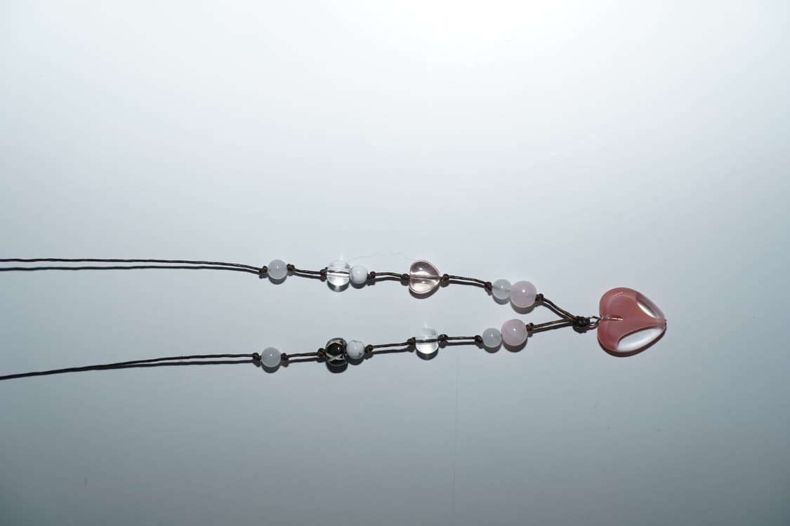 Pale pink heart necklace 연분홍 하트 비즈 목걸이 상품이미지4