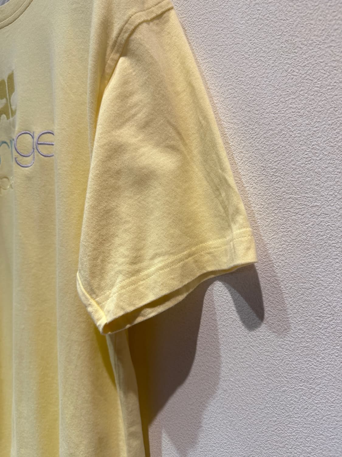Courreges Pastel Yellow Logo T-Shirt 상품이미지4