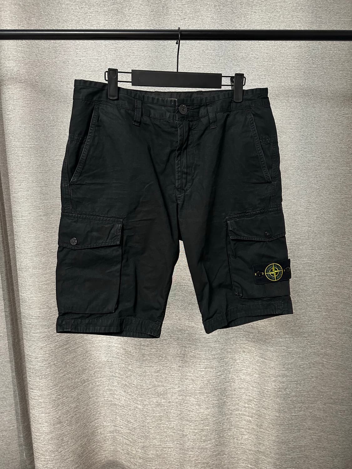 스톤아일랜드 코튼 하프팬츠 블랙 (30) 상품이미지1