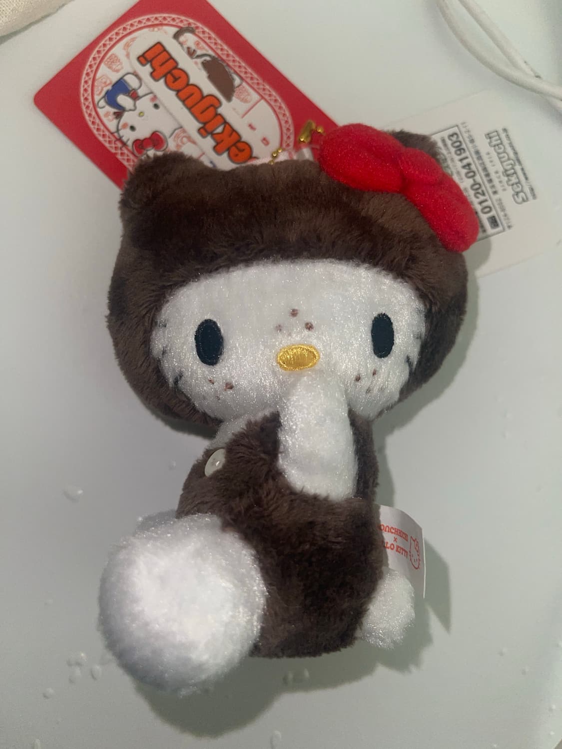 헬로키티 몬치치 콜라보 50주년 키링 상품이미지1