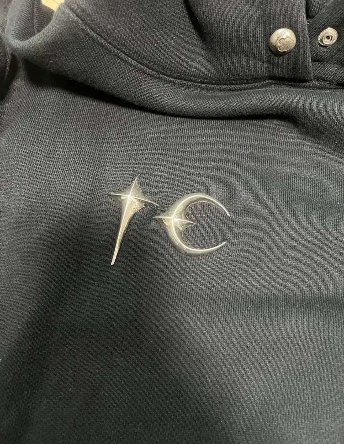 떠그클럽 아머 후드 2사이즈 블랙 상품이미지1