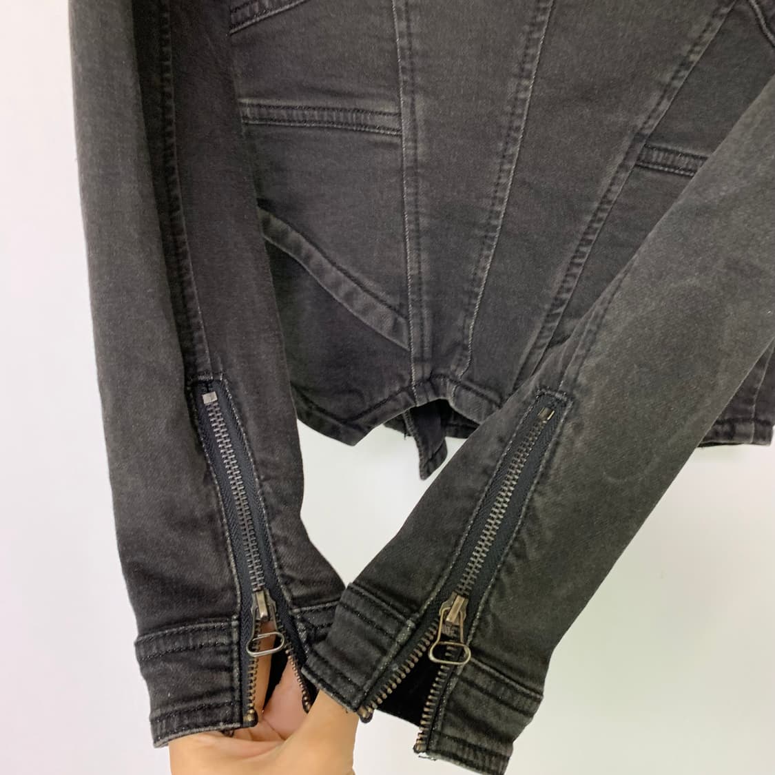 빈티지 00s y2k 사선지퍼 흑청 바이커 슬림 데님자켓 여성 S 상품이미지7