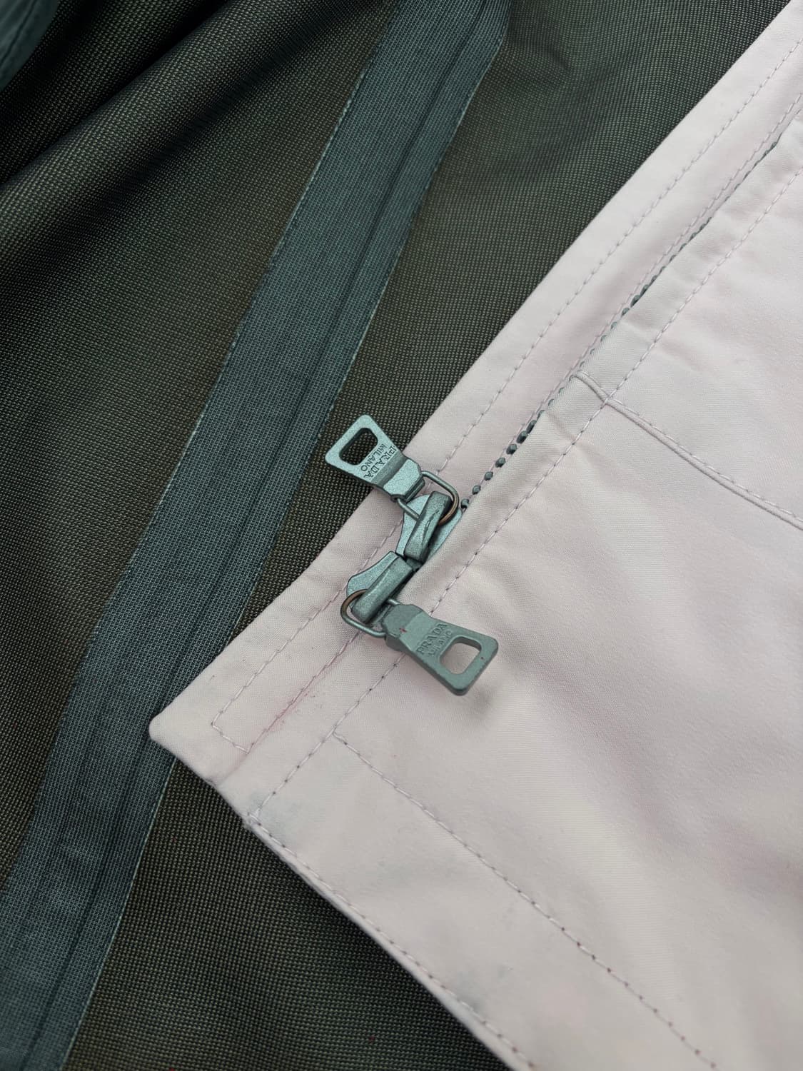 프라다 스포츠 고어텍스 자켓 상품이미지6