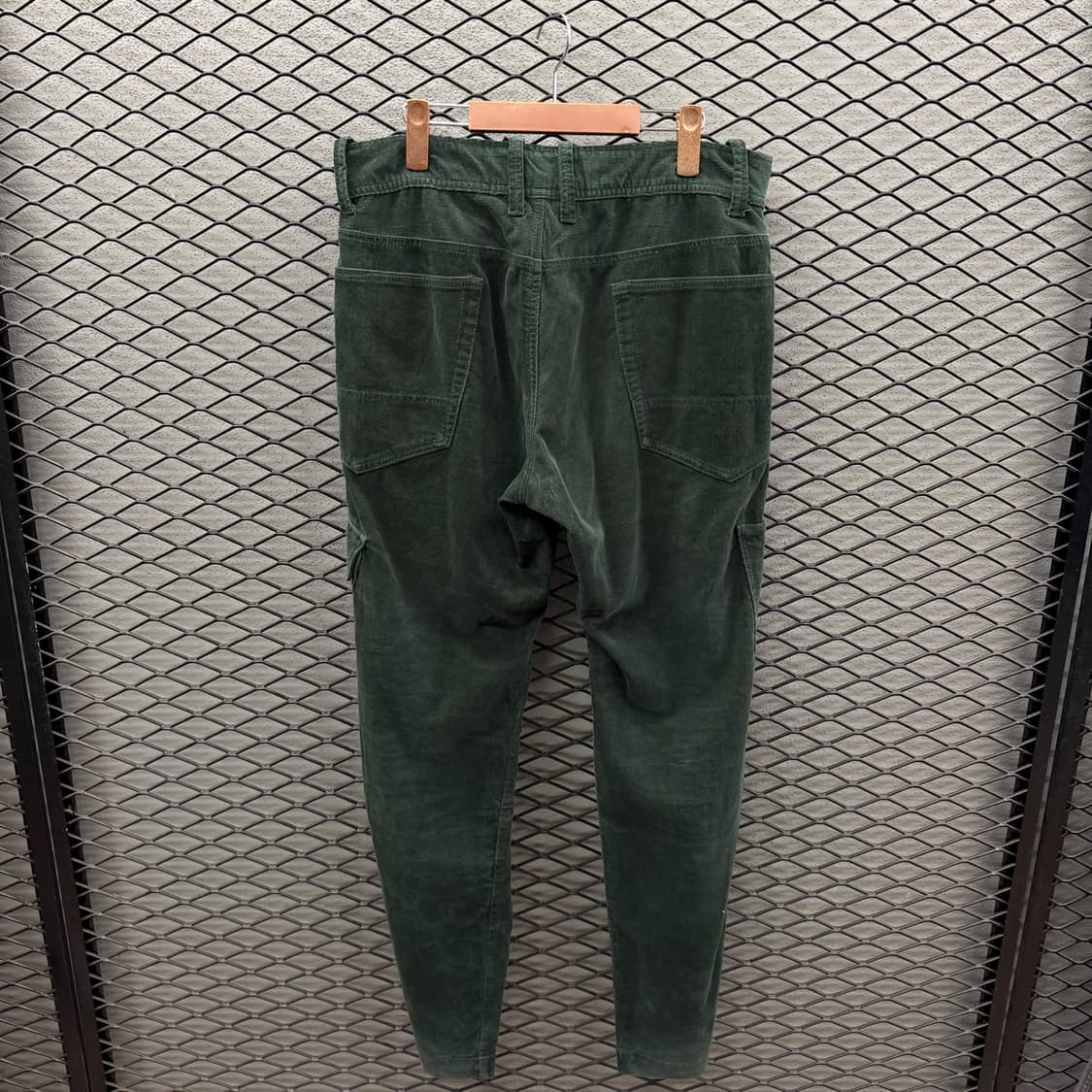 JPN VINTAGE 코듀로이 밀리터리 카고팬츠 유니크 포켓 디테일 카키 상품이미지3